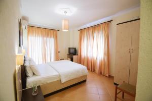 Gallery image of Hotel Ibiza in Golem