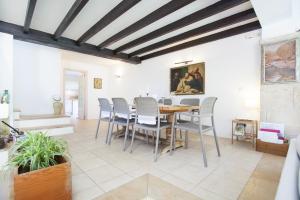 Posezení v ubytování Villa Cala Padri