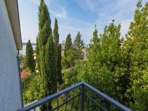 Vonkajšia záhrada v ubytovaní Apartments SOBOL