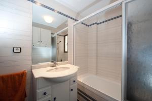 Koupelna v ubytování Apartamento en primera linea de mar + 11 fotografií