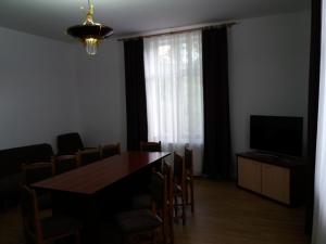 Et tv og/eller underholdning på Vila Viitorul