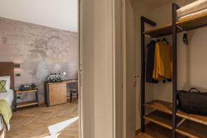 Kuchyň nebo kuchyňský kout v ubytování Navona Essence Hotel