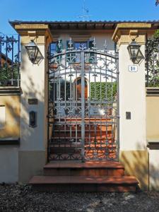 A balcony or terrace at Poggio Imperiale Apartments