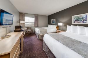 TV o dispositivi per l'intrattenimento presso Heritage Inn Hotel & Convention Centre - Cranbrook
