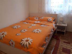 Postel nebo postele na pokoji v ubytování Apartman Ana
