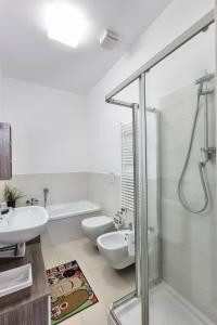 Et badeværelse på Casetta sul mare A + 20 billeder