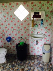 Koupelna v ubytování Gardenhomeresortkohjum