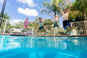 Gallery image of Deniliquin Riverside Caravan Park in Deniliquin