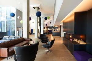 Χώρος καθιστικού στο Fosshotel Husavik