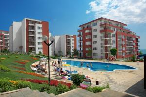 Gallery image of Marina and Panorama Apartments in Sveti Vlas