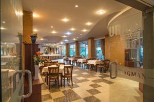 Restaurace v ubytování Flagman Hotel