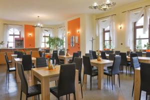 Restaurace v ubytování Dom Turysty PTTK w Bielsku - Białej