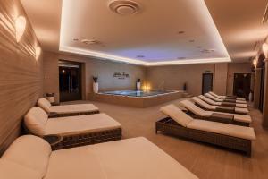 A seating area at Villa Plaza Boutique Hotel & Spa