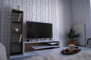 En TV eller et underholdningssystem på ThessPalace