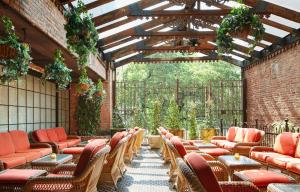 Χώρος καθιστικού στο The Bowery Hotel