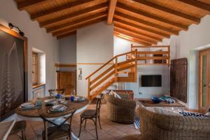 A seating area at Casa San Francesco