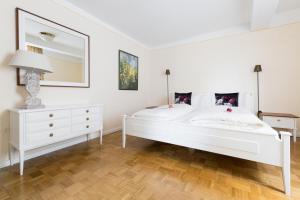 Postel nebo postele na pokoji v ubytování Hotel Löwen-Weinstube