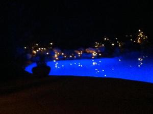 Bazén v ubytování B&B Villa Zomerland nebo v jeho okolí