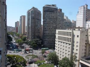 貝洛奧里藏特的住宿－Samba Belo Horizonte Centro，相簿中的一張相片