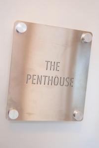 a metal sign that reads the perthswick at Suites at number Ten in Broadstairs