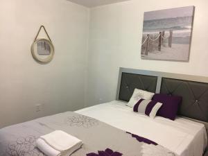 Zdjęcie z galerii obiektu Mojoy Homesuites At Runyon w mieście Newark