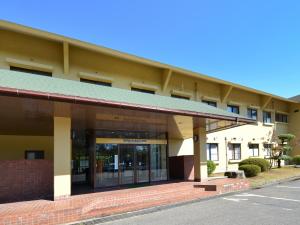 a building on the side of a street at Hotel Wellness Notoji in Hakui +15 photos