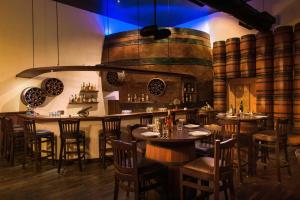 Nápoje v ubytování Syna Tiger Resort Bandhavgarh