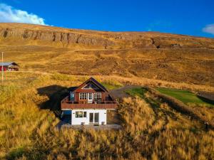 Landskap semula jadi dekat dengan the country house