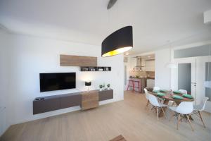 Η κουζίνα ή μικρή κουζίνα στο Modern luxurious apartment +18 φωτογραφίες