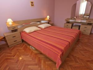 Krevet ili kreveti u jedinici u objektu Apartments Ivanka 1056