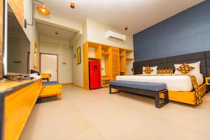 Gallery image of Ballena Regency in Mirissa