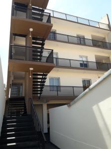 Apartamentos El Fortín的阳台或露台