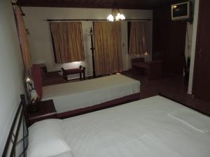 Φωτογραφία από το άλμπουμ του Mandraki Paradise στη Μεγίστη