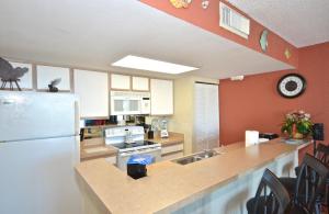 Gallery image of Sunrise Suites Antigua Suite #312 in Key West
