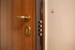 Zdjęcie z galerii obiektu Elegant and Safe Gold and Blue Apartment walk to Acropolis w Atenach