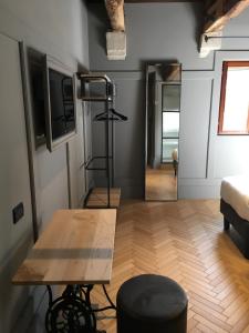TV a/nebo společenská místnost v ubytování Hotel 5 Colonne