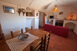 Χώρος καθιστικού στο Cuevas el Torriblanco