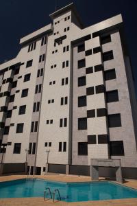 Bazén v ubytování Real Palace Hotel nebo v jeho okolí
