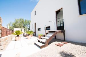 The building in which the holiday home is located