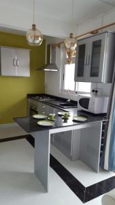 Köök või kööginurk majutusasutuses Krishangel Beach Apartment