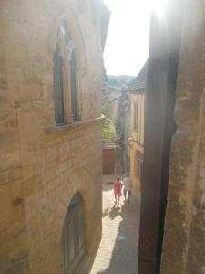 サルラ・ラ・カネダにあるAppartement de charme centre historique Sarlatのギャラリーの写真