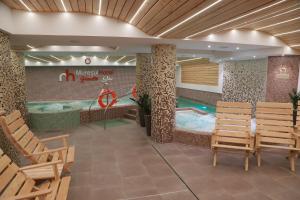 Gallery image of Hotel Muresul Health Spa in Sovata