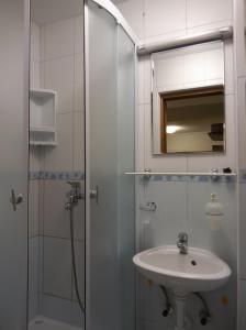 Ванная комната в Apartments Zovko