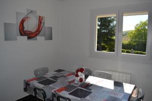 Fotografie z fotogalerie ubytování Gîte La Cabotte Rullyotine v destinaci Rully