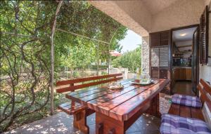 Zahrada ubytování Apartments Biserka 1495