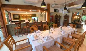 Restaurace v ubytování Popa Garden Resort