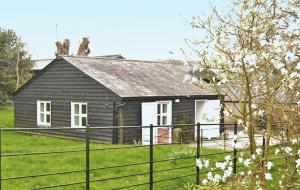 Hoone, kus puhkemaja asub