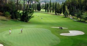 Golf sur le terrain de l'appartement ou à proximité