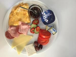 Jídlo v hotelu nebo okolí