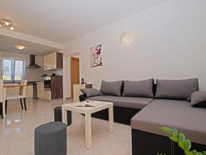 Kuchnia lub aneks kuchenny w obiekcie House Andrej 1372